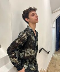 boylookforboys